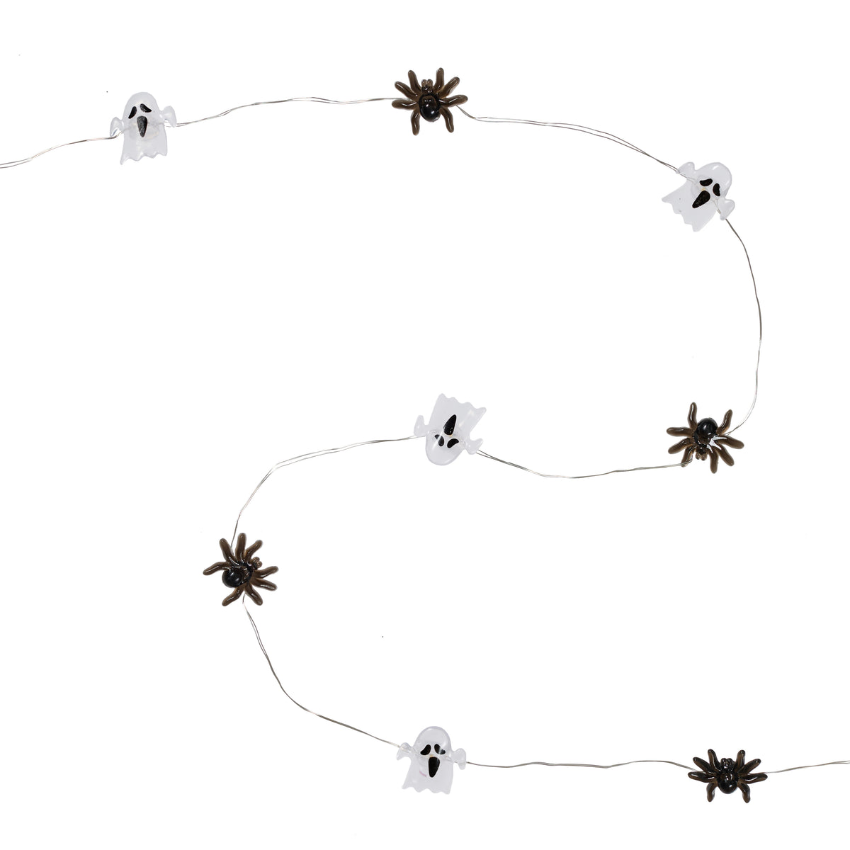 Nahaufnahme der LED-Lichterkette mit abwechselnden Geistern und Spinnen auf weißem Hintergrund